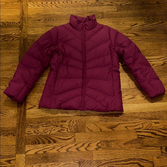 L.L. Bean Jackets & Blazers - L.L. Bean Women's Chevron Quilted Puffer Jacket - Plum Gorpcore